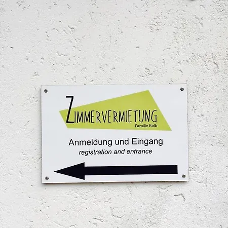 Zimmervermietung Familie Kolb Habitación en casa particular Oberessendorf