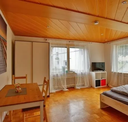 ホームステイ Zimmervermietung Familie Kolb